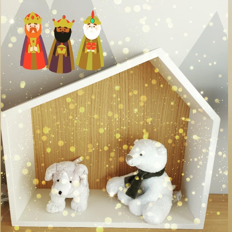 Ya vienen los Reyes!!!! Ojalá vengan cargados de buenos propósitos, de salud y esperanza para todos. ❤❤❤. . . #halsonmobles #elpratdellobregat #baixllobregat #barcelona #bedifferent #reyesmagos #recibirencasa #estilonordico #estiloindustrial #ambientes #decoracion #decohome #decoracioninteriores #proyecto3d #muebleauxiliar #merrychristmas #navidad #muebleromántico #muebleamedida